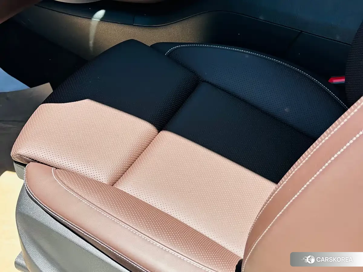 Mercedes-Benz V-Class 2026 Черный из Китая, фото 4