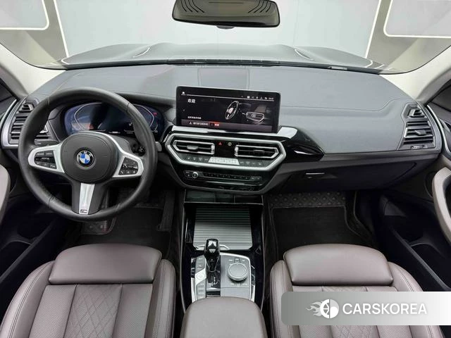 BMW X3 2021 Черный из Китая, фото 4