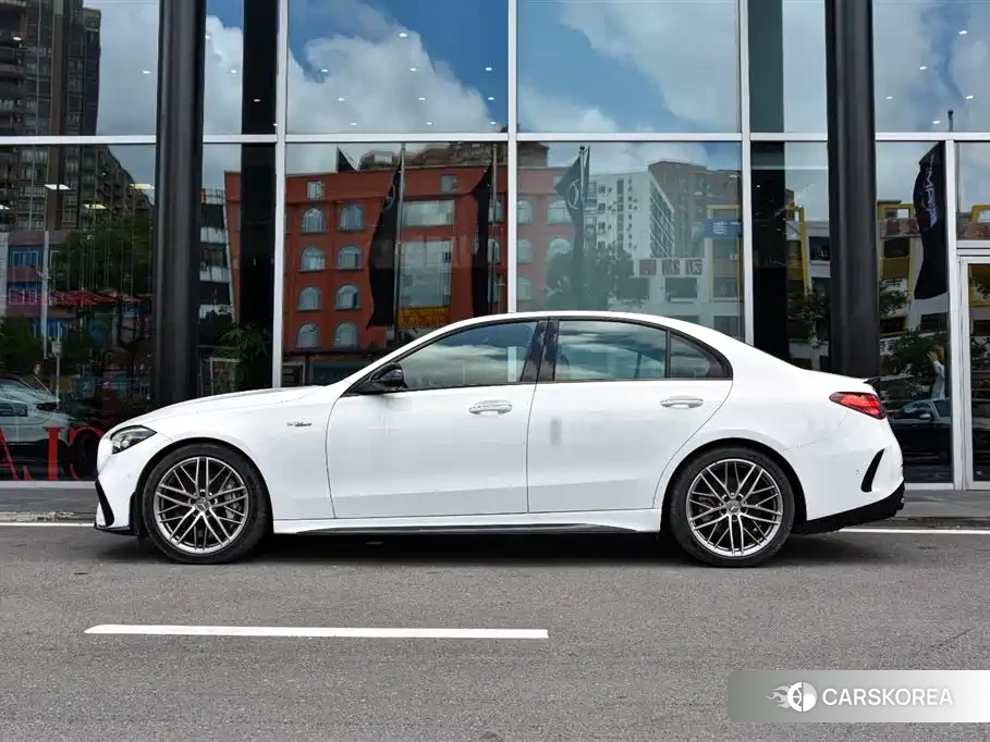 Mercedes-Benz C-class AMG 2025 Белый из Китая, фото 4