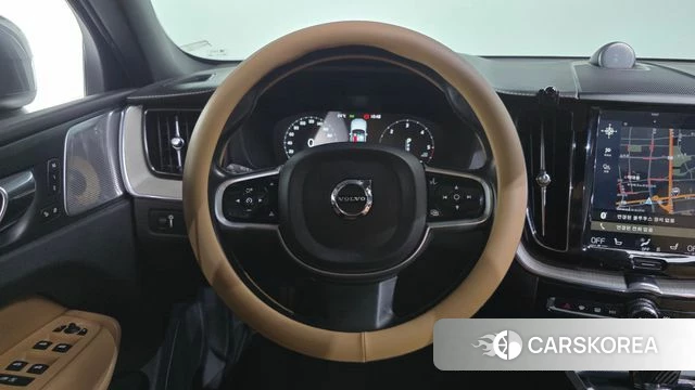 Volvo XC60 second Generation 2018 Серый из Кореи, фото 4