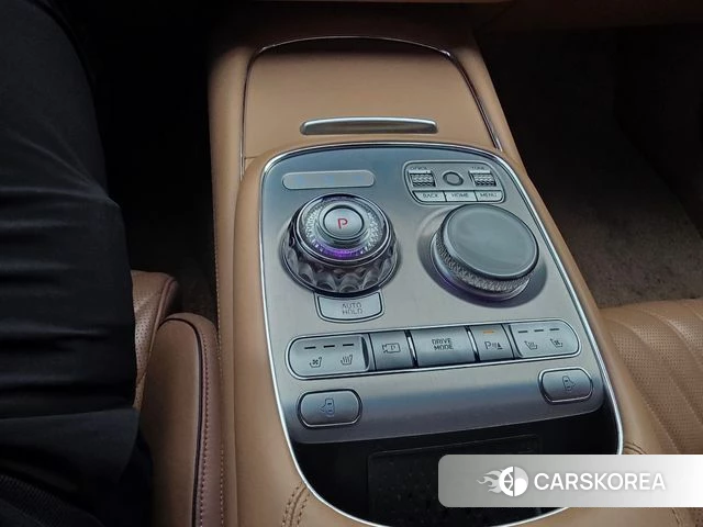 Genesis G90 (RS4) 2022 Белый из Кореи, фото 4