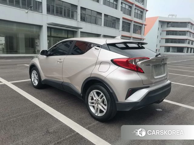 Toyota C-HR 2021 Шампань из Китая, фото 4