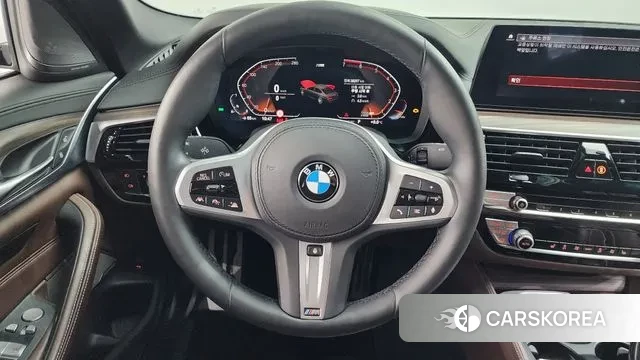 BMW 5 Series (G30) 2020 Белый из Кореи, фото 4