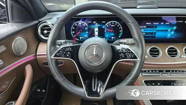 Mercedes-Benz E-Class W213 2021 Черный из Кореи, фото 4