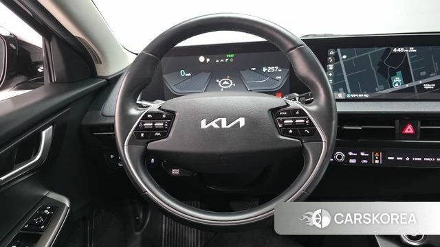 Kia EV6 2022 Серый из Кореи, фото 4