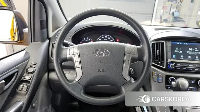 Hyundai The New Grand Starex 2021 Желтый из Кореи, фото 4