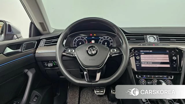 Volkswagen Arteon 2019 Серебряный из Кореи, фото 4