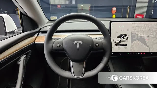 Tesla Model Y 2023 Белый из Кореи, фото 4