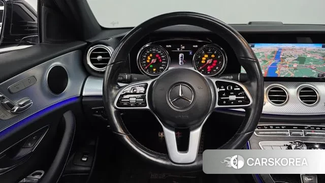 Mercedes-Benz E-Class W213 2020 Черный из Кореи, фото 4