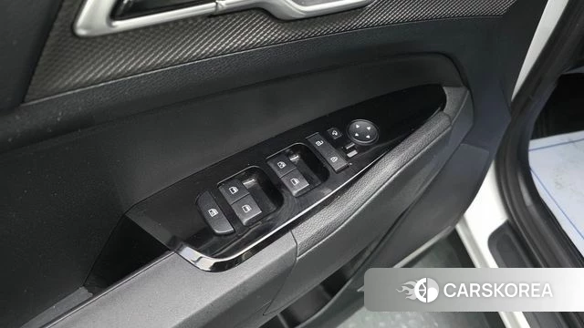 Kia Sportage 5th Generation 2022 Белый из Кореи, фото 4