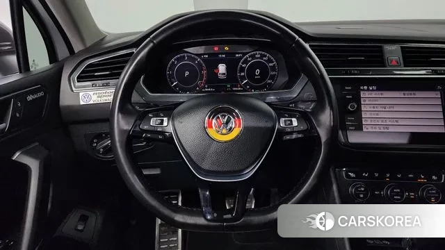 Volkswagen Tiguan second Generation 2018 Белый из Кореи, фото 4