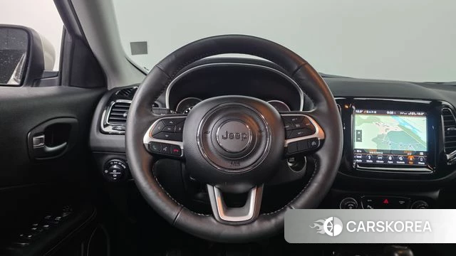 Jeep Compass 2nd Generation 2019 Белый из Кореи, фото 4