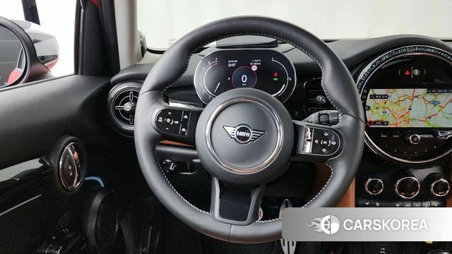 Mini Cooper S 2023 Красный из Кореи, фото 4