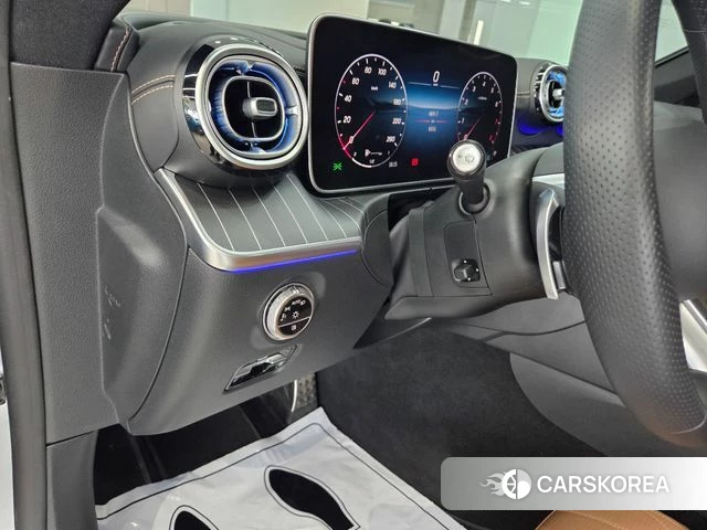 Mercedes-Benz CLE-Class C236 2024 Серебряный из Кореи, фото 4