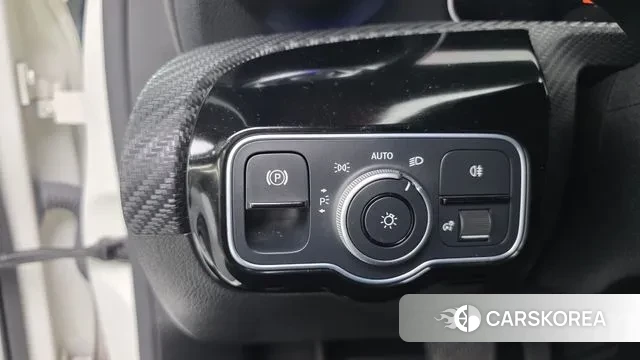 Mercedes-Benz A-Class W177 2020 Белый из Кореи, фото 4