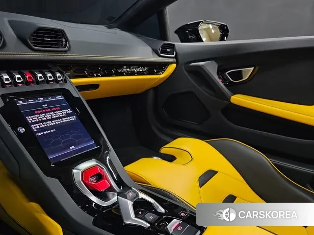 Lamborghini Huracan 2023 Черный из Кореи, фото 4