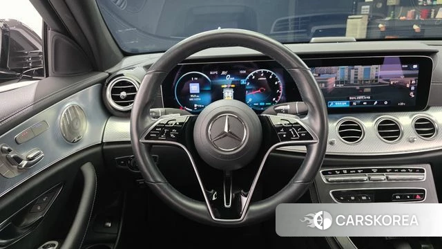 Mercedes-Benz E-Class W213 2021 Серый из Кореи, фото 4