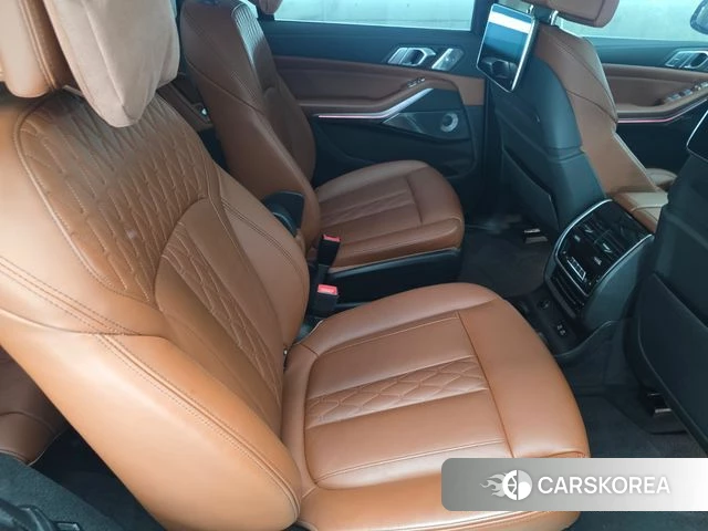 BMW X7 (G07) 2021 Черный из Кореи, фото 4