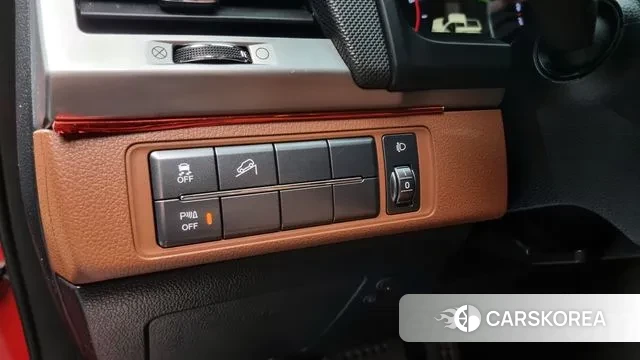 Ssangyong Rexton Sports 2018 Красный из Кореи, фото 4