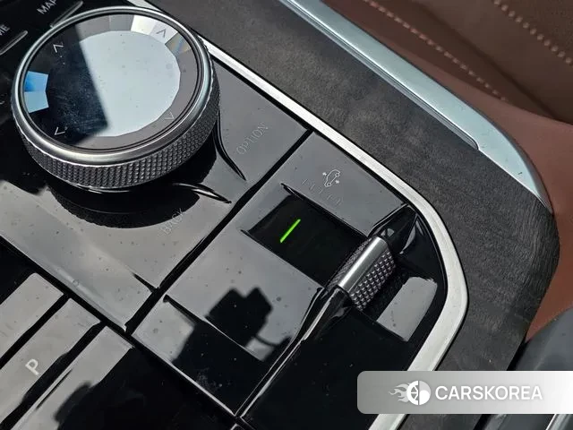 BMW X5 (G05) 2024 Белый из Кореи, фото 4