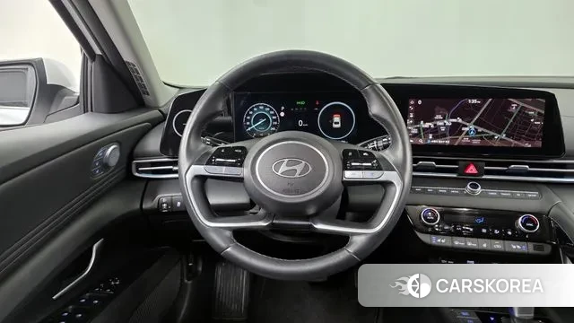 Hyundai The New Avante (CN7) 2023 Белый из Кореи, фото 4