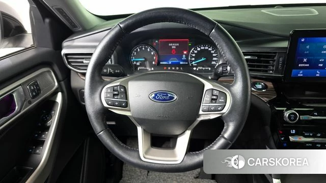 Ford Explorer 6th Generation 2021 Белый из Кореи, фото 4