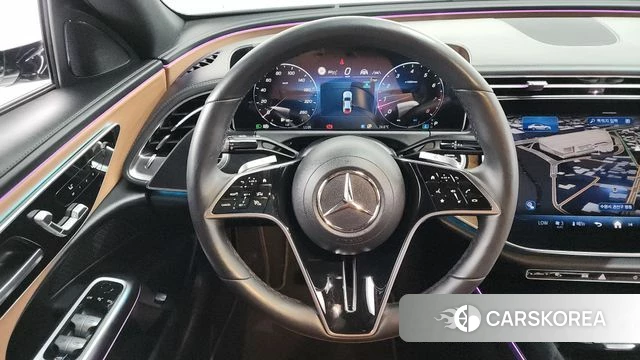 Mercedes-Benz E-Class W214 2024 Белый из Кореи, фото 4