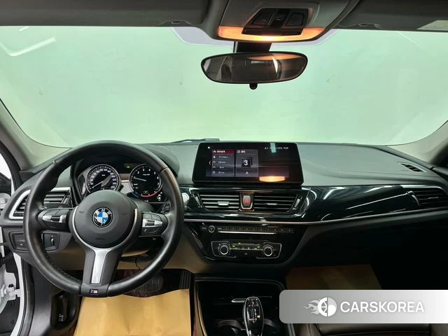 BMW 1 series 2023 Белый из Китая, фото 4