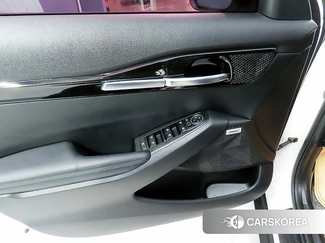 Kia Seltos 2019 Белый из Кореи, фото 4