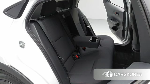 Toyota Prius 5th Generation 2024 Белый из Кореи, фото 4