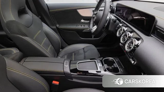 Mercedes-Benz CLA-Class C118 2024 Белый из Кореи, фото 4