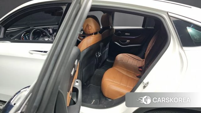 Mercedes-Benz GLC-Class X253 2021 Белый из Кореи, фото 4