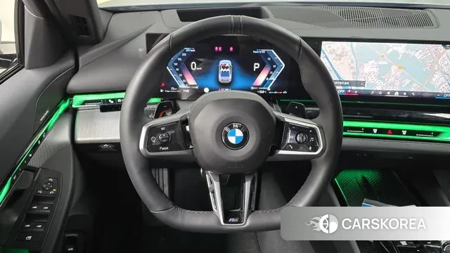 BMW 5 Series (G60) 2025 Серый из Кореи, фото 4