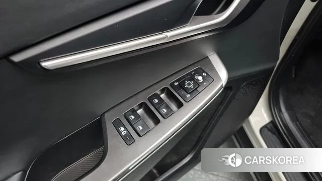 Kia EV6 2021 Песочный из Кореи, фото 4