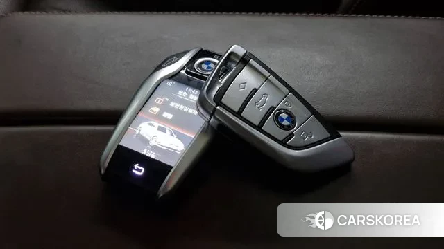 BMW 5 Series (G30) 2019 Белый из Кореи, фото 4