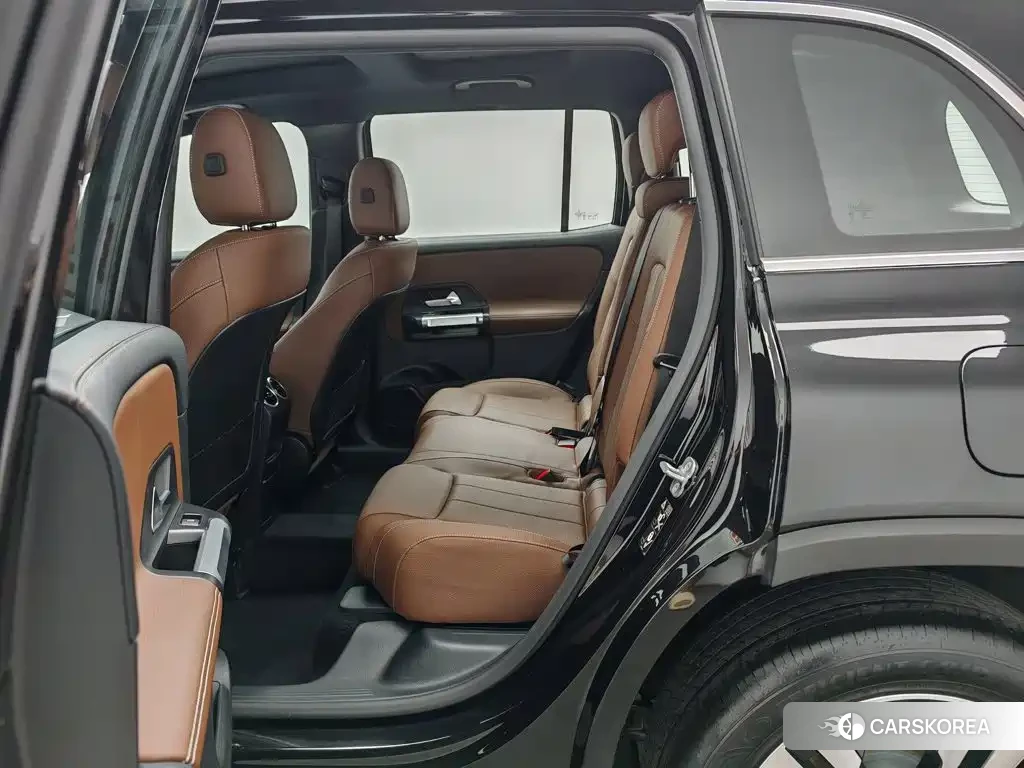 Mercedes-Benz GLB 2026 Черный из Китая, фото 4