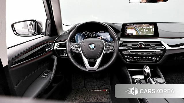 BMW 5 Series (G30) 2019 Серый из Кореи, фото 4