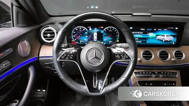 Mercedes-Benz E-Class W213 2022 Черный из Кореи, фото 4