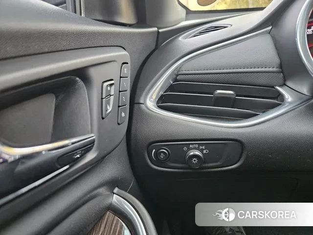 Chevrolet (GM Daewoo) The New Malibu 2019 Белый из Кореи, фото 4