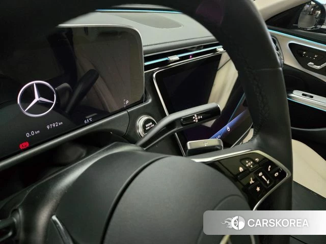 Mercedes-Benz E-Class W214 2025 Синий нефрит из Кореи, фото 4