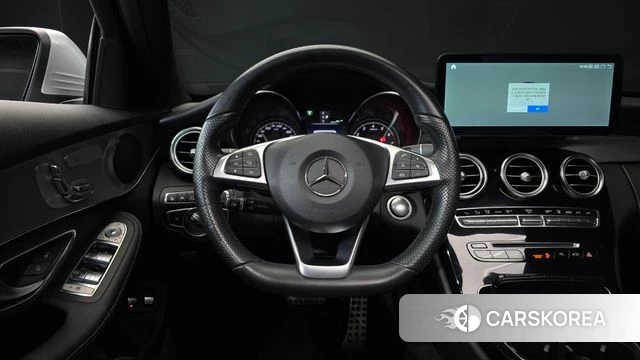 Mercedes-Benz C-Class W205 2018 Серебряный из Кореи, фото 4
