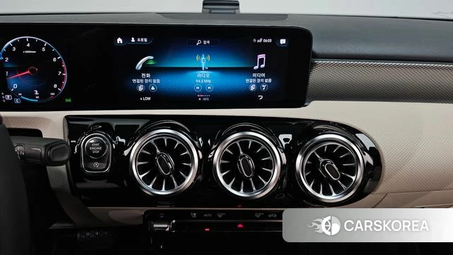 Mercedes-Benz A-Class W177 2022 Коричневый из Кореи, фото 4