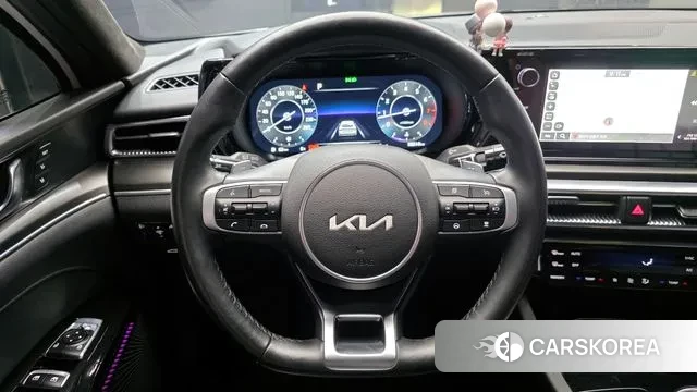 Kia K5 3rd generation 2023 Белый из Кореи, фото 4