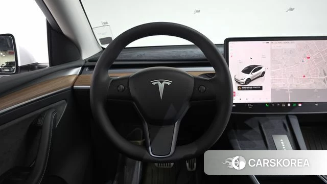 Tesla Model Y 2024 Белый из Кореи, фото 4