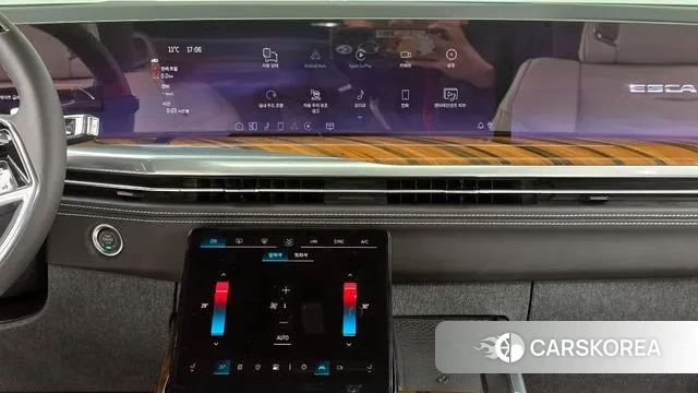 Cadillac Escalade 5th Generation 2025 Белый из Кореи, фото 4