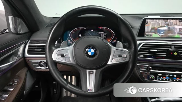 BMW 7 Series (G11) 2022 Серебристо-серый из Кореи, фото 4