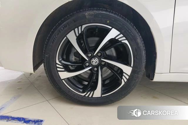 MG MG6 2022 Белый из Китая, фото 4