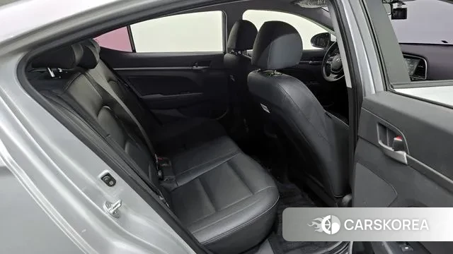 Hyundai Avante AD 2018 Серебряный из Кореи, фото 4