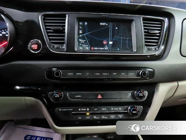 Kia The New Carnival 2018 Белый из Кореи, фото 4