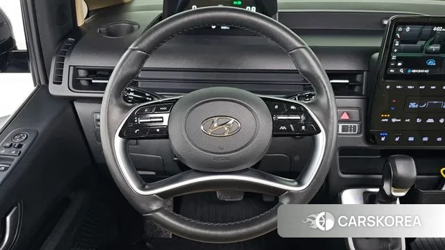 Hyundai Staria 2023 Серый из Кореи, фото 4